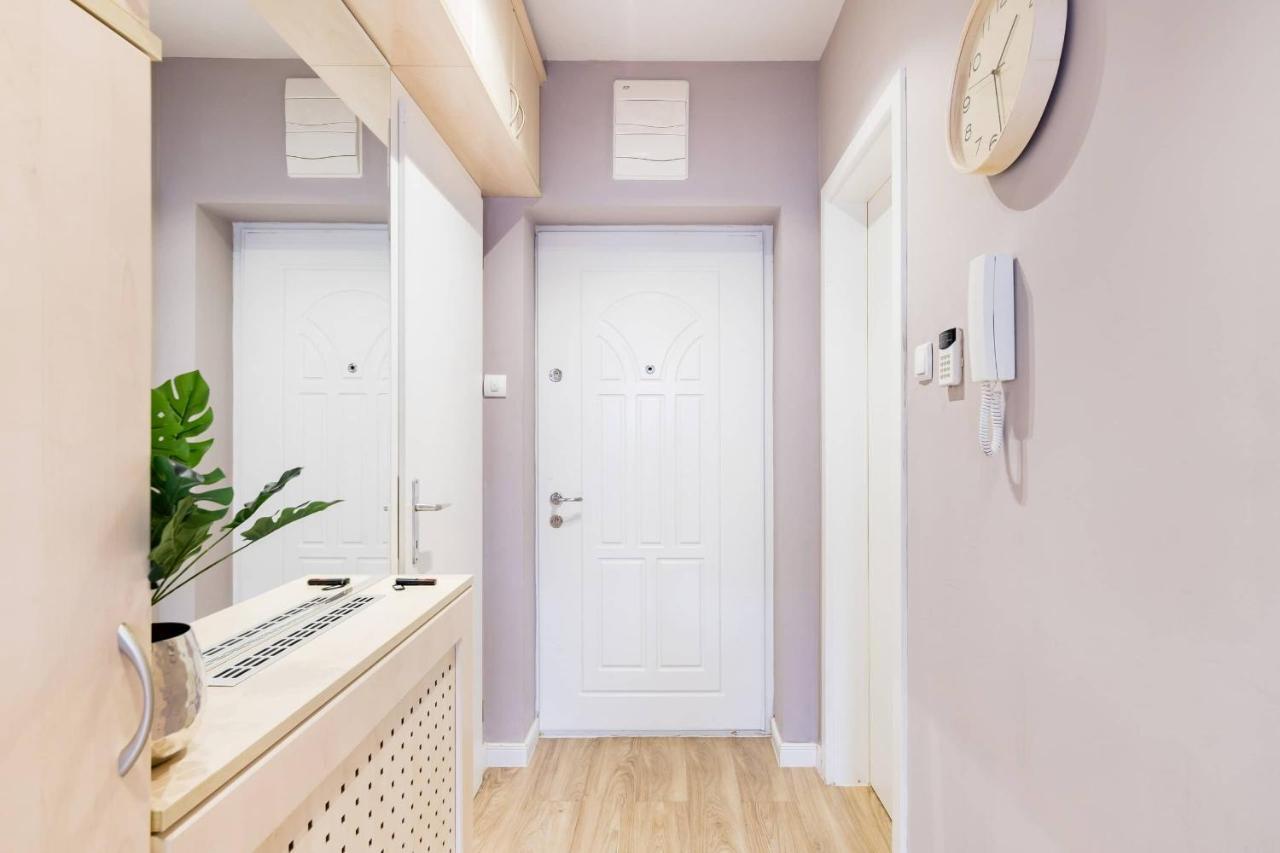 Sunny And Central Penthouse With Private Garage Budapest Exteriör bild